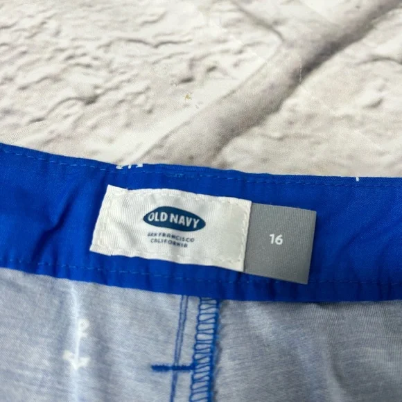 Old navy women’s nautical print blue short size 16 - Picture 3 of 7